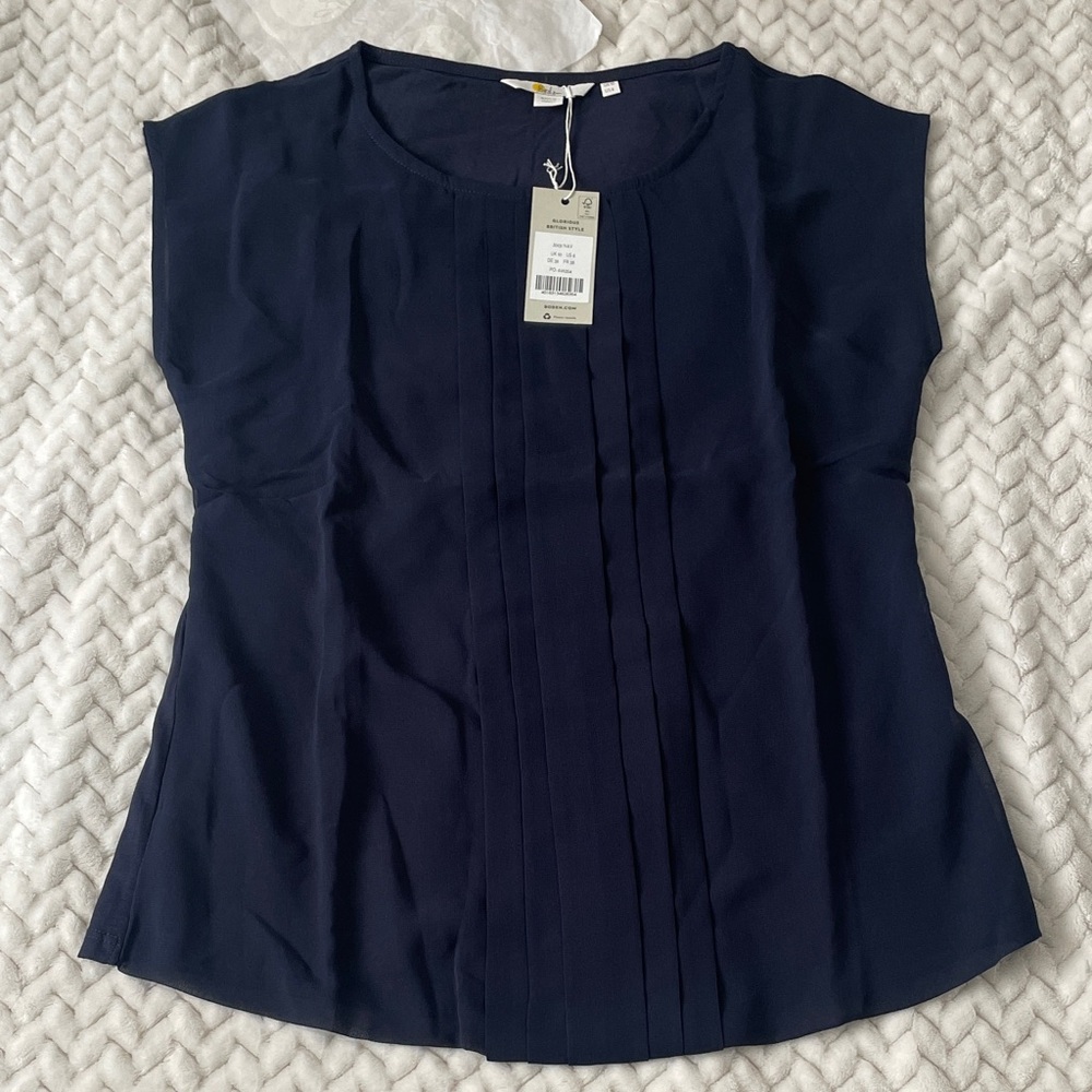 Boden Dakota Jersey Top, size 6, NWT